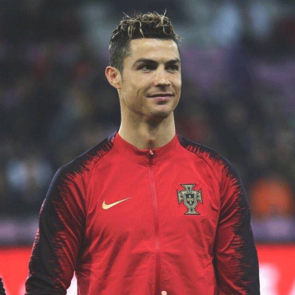 电讯报：由于过去两个赛季多次延迟开球，曼城被罚300万镑（电讯报：曼城因近两季屡次延迟开球遭罚300万英镑）