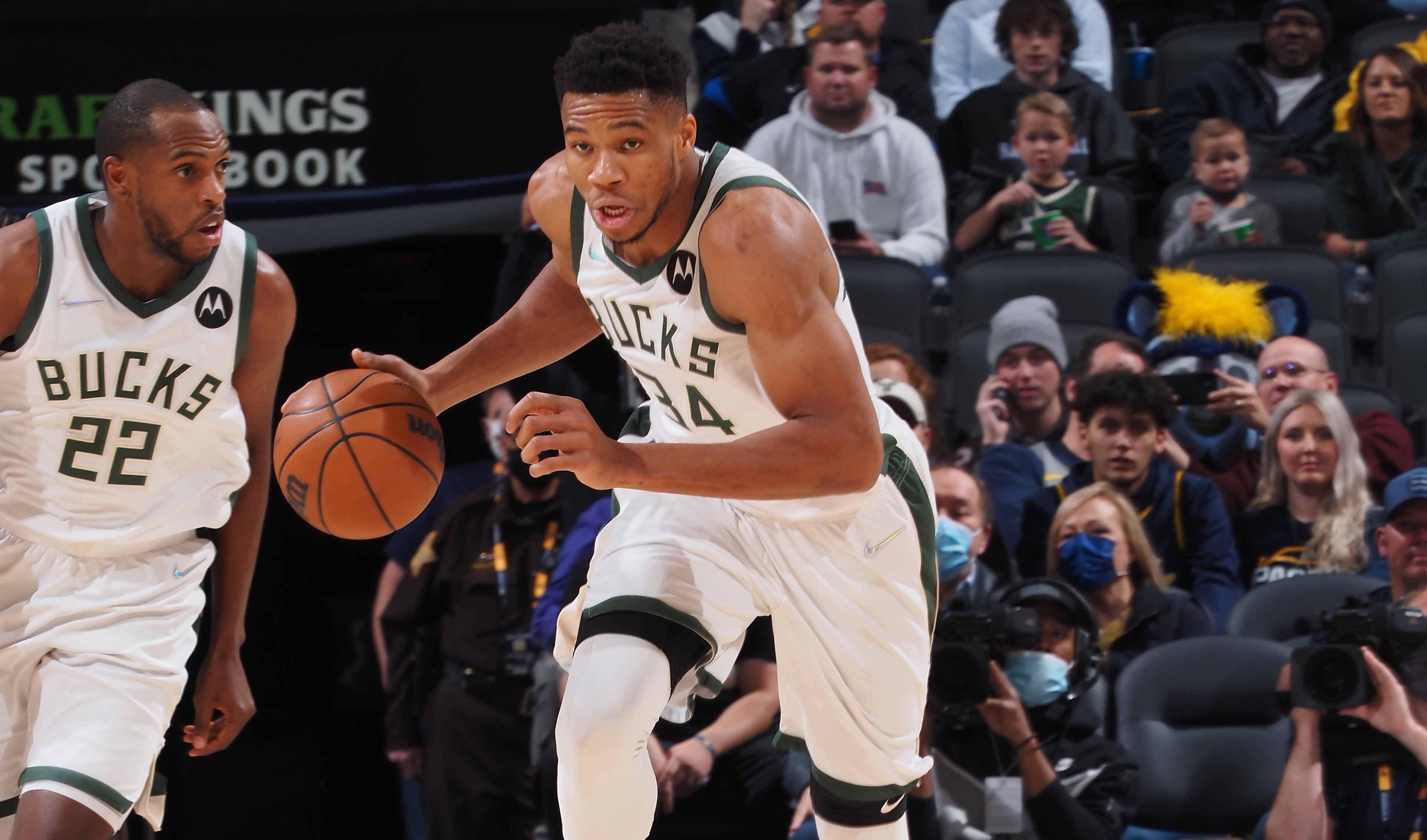 从核心到替补：波杰姆斯基如何通过角色的转变帮助球队重塑进攻？（从主力到板凳，波杰姆斯基的角色转型如何激活球队进攻）