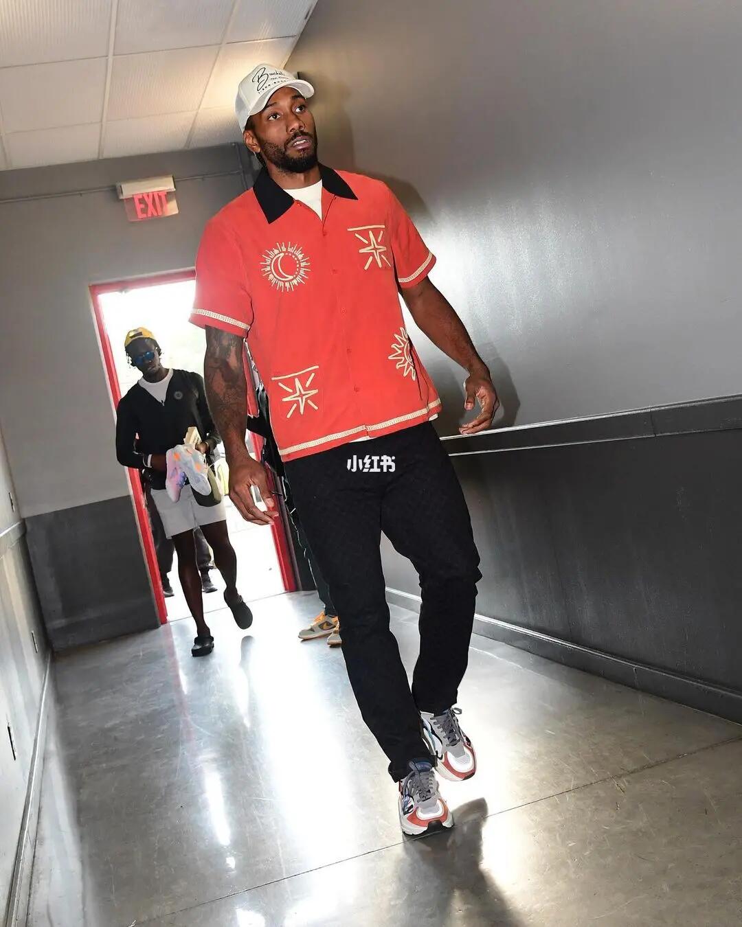 范戴克：萨拉赫？他马上要去踢非洲杯，对我们来说没什么变化（范戴克谈萨拉赫将征战非洲杯：对球队影响不大）