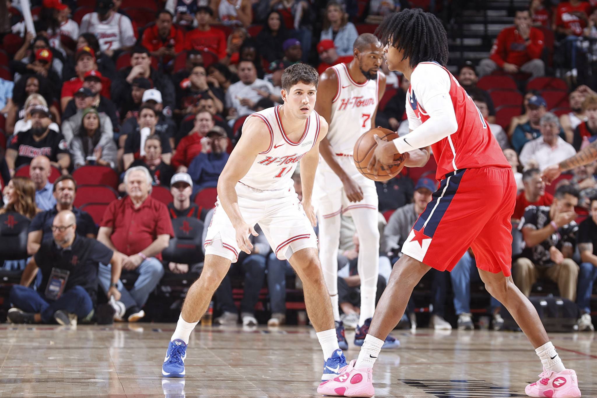 东亚锦U15战报：郑宇镇梅开二度，韩国3-0完胜日本（U15东亚锦赛战报：郑宇镇双响，韩国3-0零封日本）