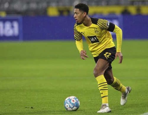 【NBA】福克斯砍下29分，马刺大胜雷霆已成家常便饭（NBA：福克斯拿下29分，马刺轻取雷霆已成常态）