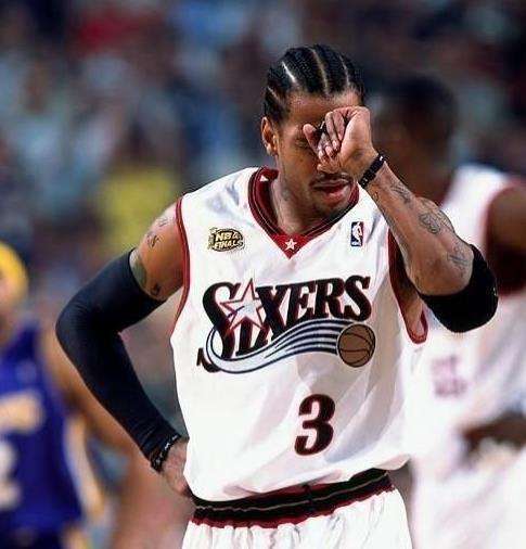 骑士主帅吐槽计时器：我都不知道还剩多少时间可以布置战术（骑士主帅抱怨计时混乱：我根本不清楚还能用多少时间布置战术）