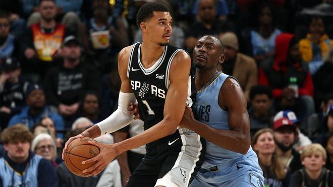 湖人末节爆发战胜掘金（湖人末节发力力克掘金）