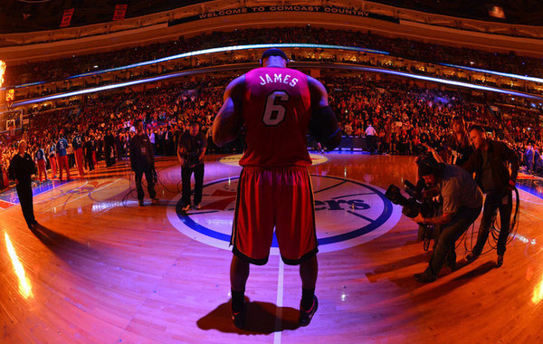 张源晒训练视频：努力备战亚冠，为漫长的赛季站好最后一班岗（张源发布训练视频：全力冲刺亚冠，守住漫长赛季最后一岗）