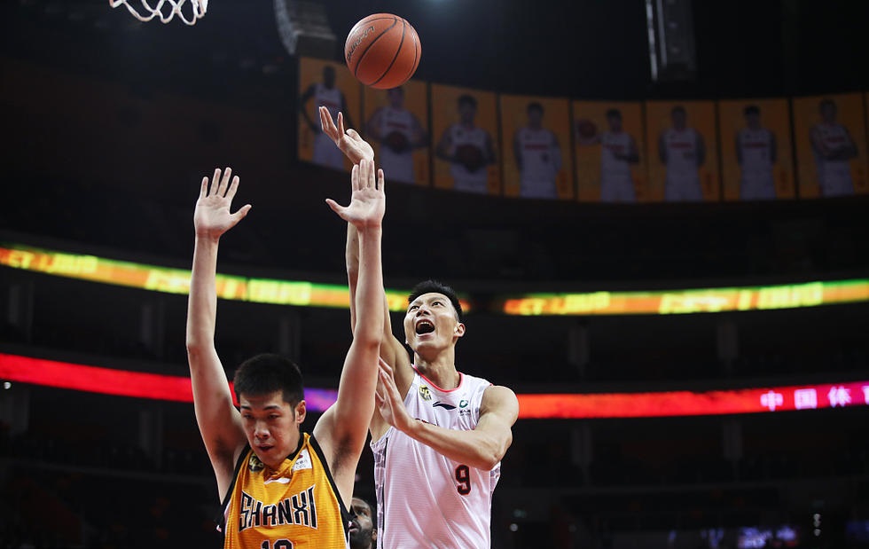 莫德里奇发文庆祝米兰大逆转（莫德里奇社媒发文祝贺米兰上演大逆转）