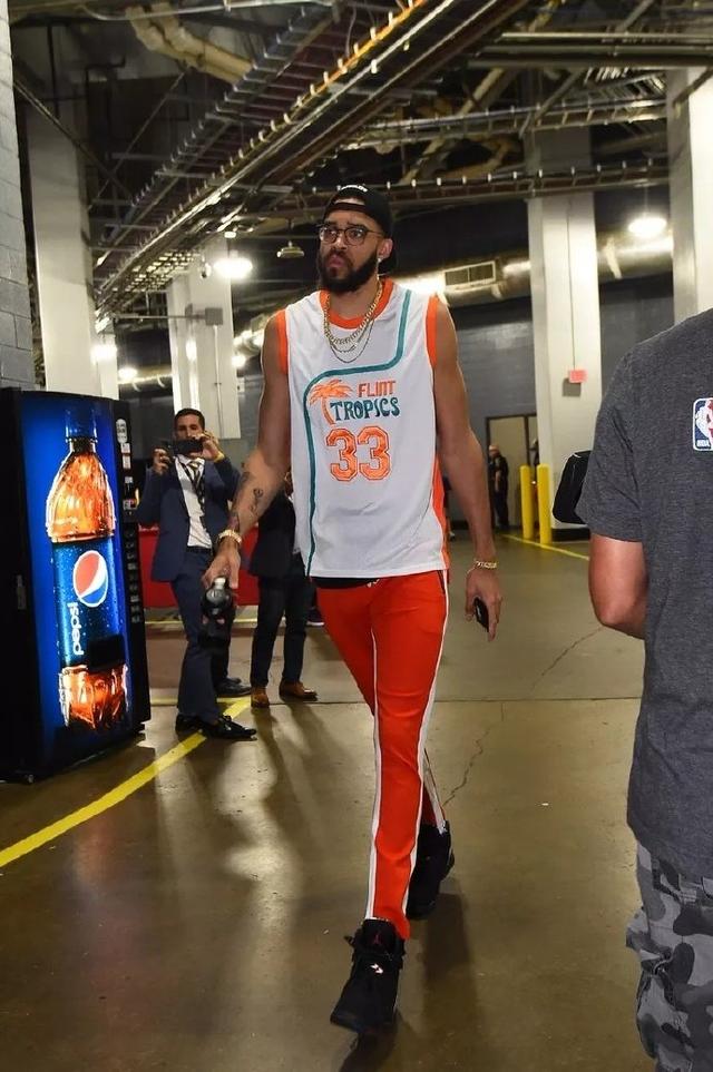 斯帕莱蒂：伊尔迪兹是那种为所有人提供很多精彩集锦的人（斯帕莱蒂：伊尔迪兹总能为大家带来无数高光瞬间）